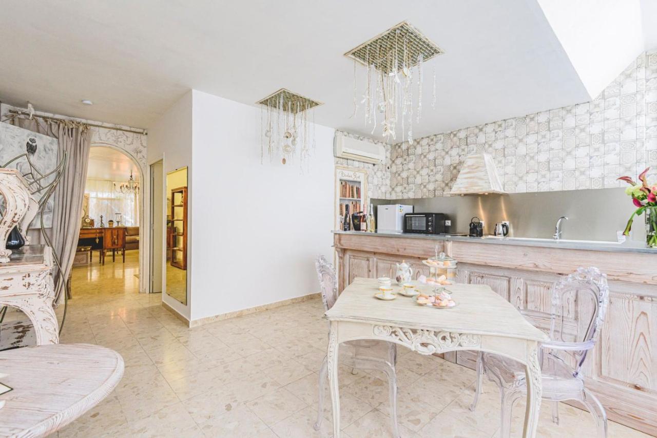 La Dolce Vita A Épernay Esterno foto