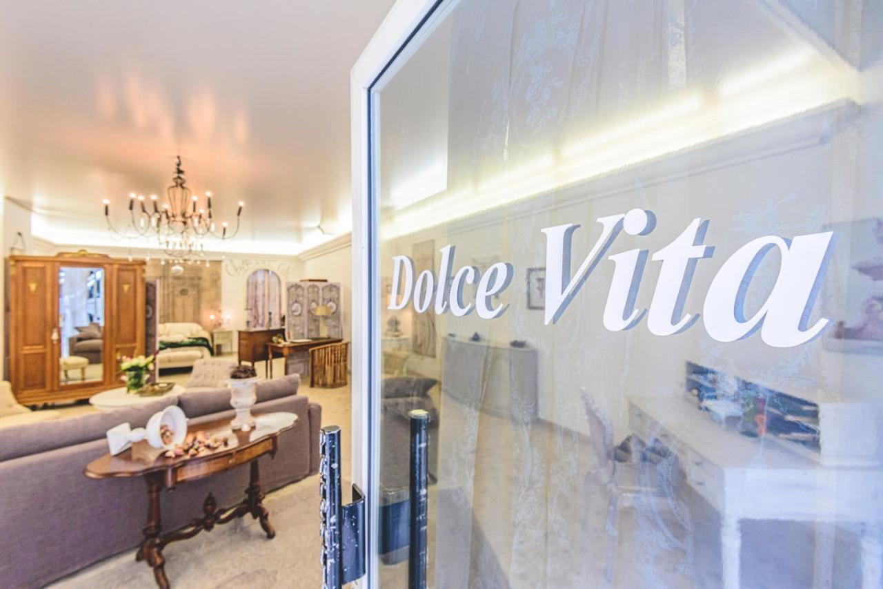La Dolce Vita A Épernay Esterno foto