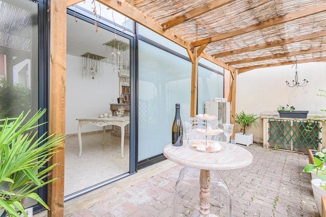La Dolce Vita A Épernay Esterno foto